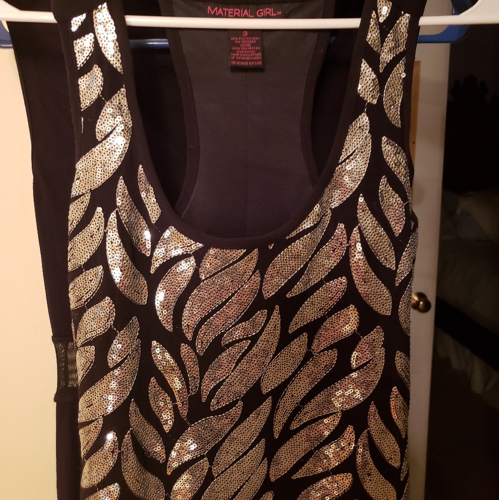 Dress - Picture 3 of 3